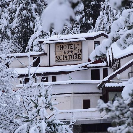 Hotel Lo Sciatore Cotronei Eksteriør billede