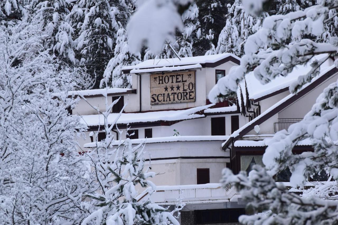 Hotel Lo Sciatore Cotronei Eksteriør billede
